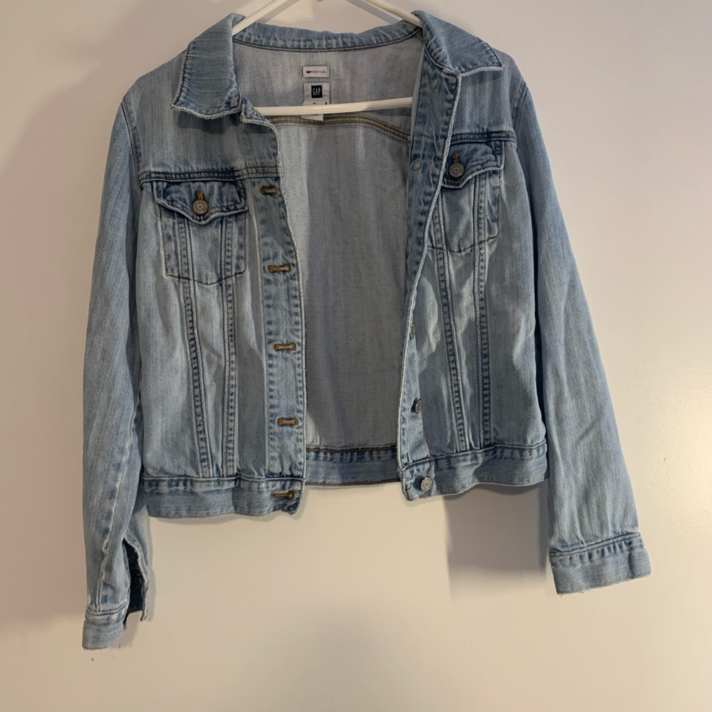 Distressed GAP jean jacket